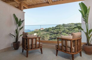 Habitación superior, no fumadores (Side Sea View)