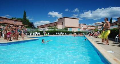 Dans Résidence Calme et Sécurisée Piétonne Petite Maisonnette Tout Confort