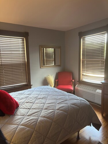 Eddie's Place