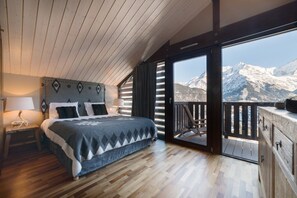 6 bedrooms, iron/ironing board, WiFi