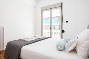 2 bedrooms, iron/ironing board, free WiFi - Modern Brand new apt In Athens Centre (Athens)