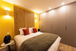 1 chambre, fer et planche à repasser, accès au Wi-Fi (inclus)