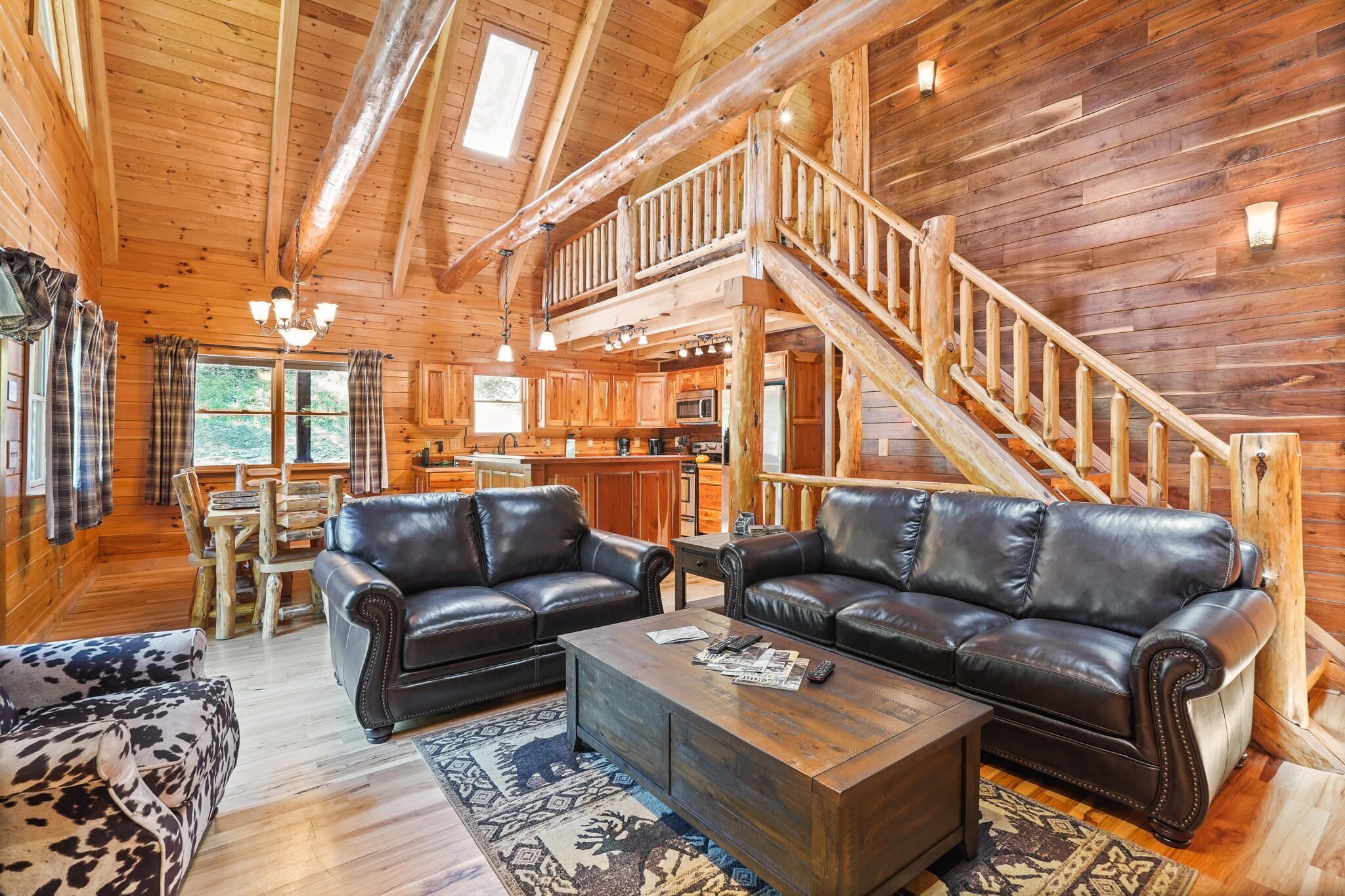 Beautiful, Luxurious, Custom Cabin