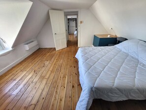 2 slaapkamers, een strijkplank/strijkijzer, gratis wifi
