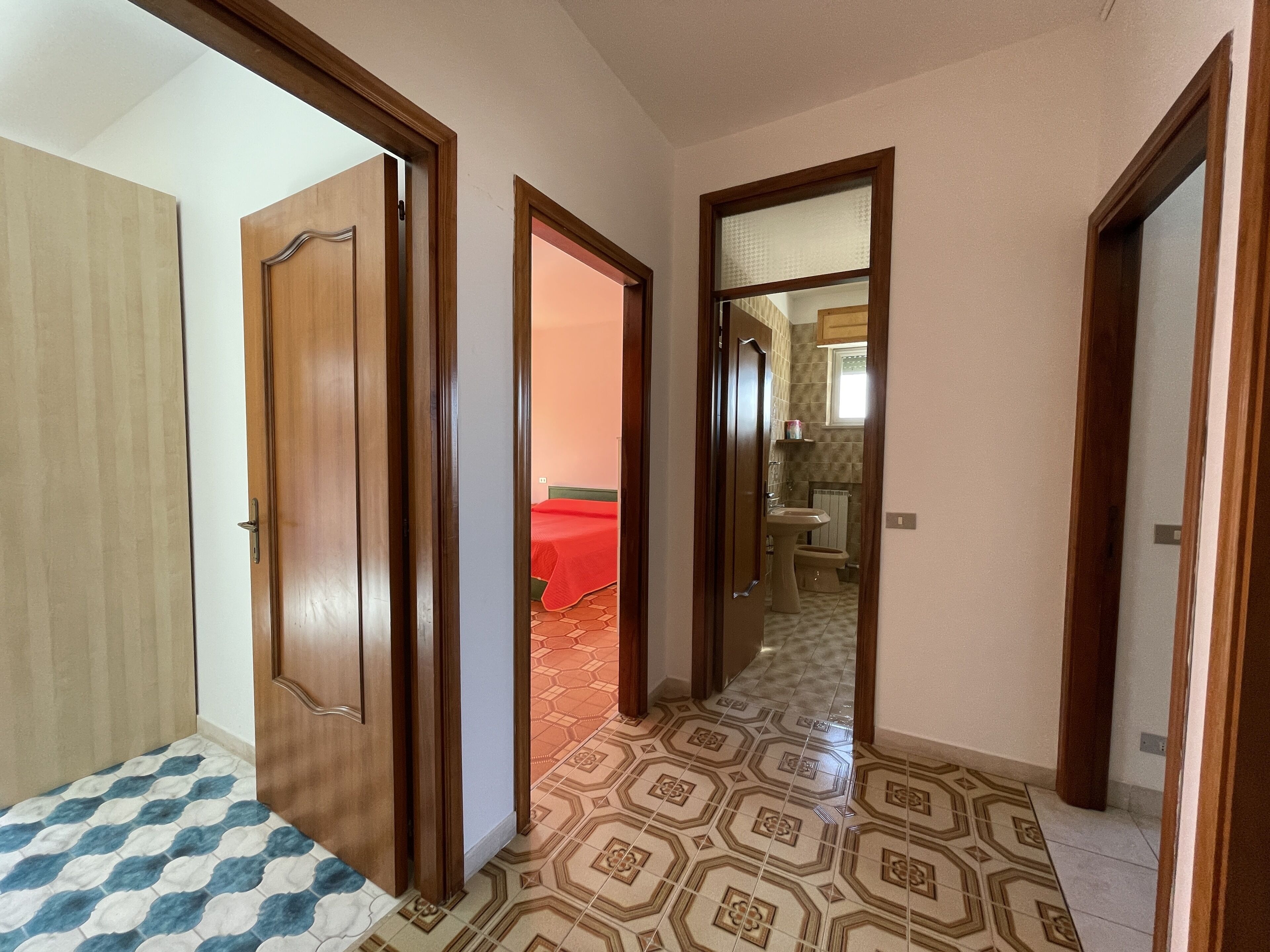 3 chambres, Wi-Fi, draps fournis