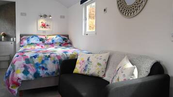 1 habitación, wifi y ropa de cama