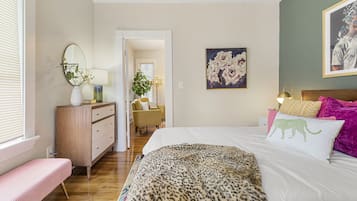 2 bedrooms, desk, iron/ironing board, travel cot