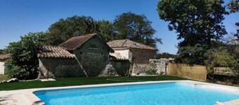 Two Stunning Stone Cottages with Private pool in SW France