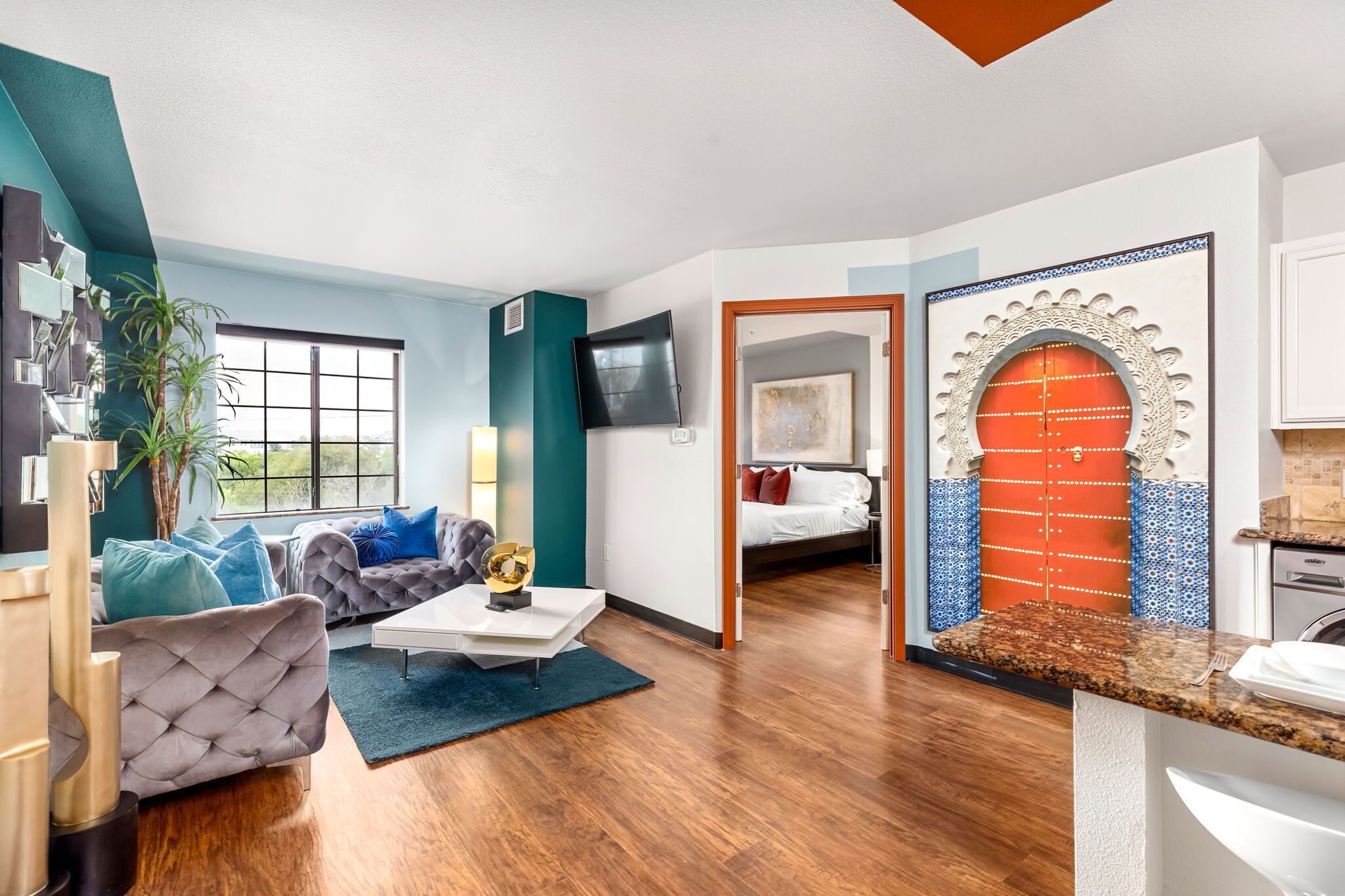 King Bed Suite at The Heart of La Cantera