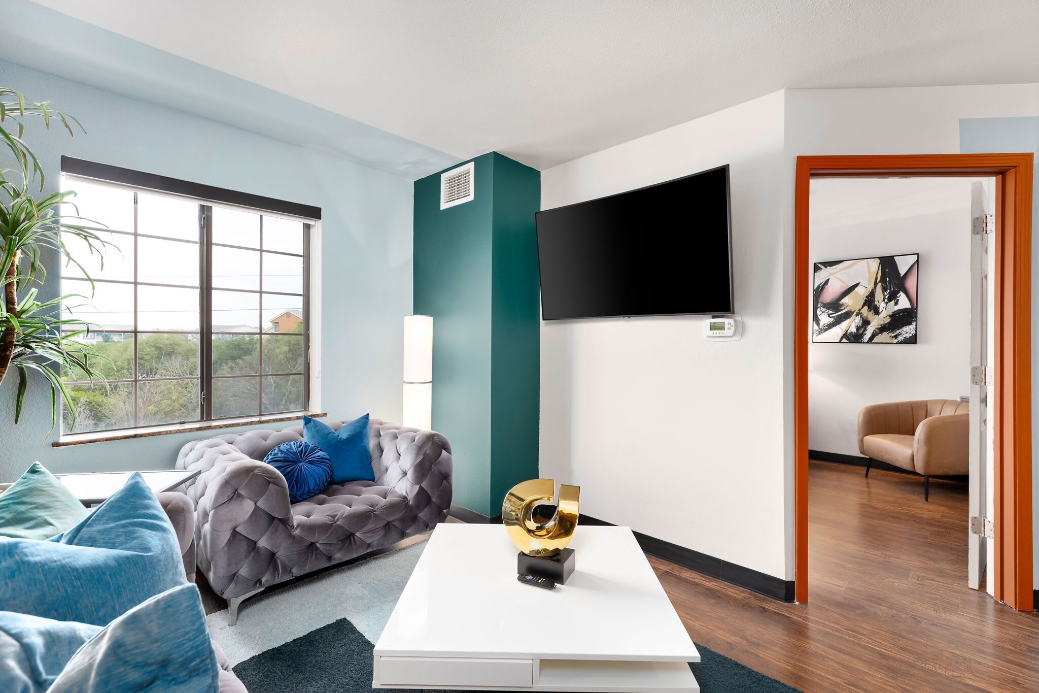 King Bed Suite at The Heart of La Cantera