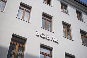 Exterior - Bob W Bonn Zentrum (Bonn)