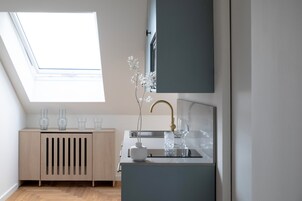 Superior Studio | Private kitchen | Electric kettle, eco-friendly cleaning products
