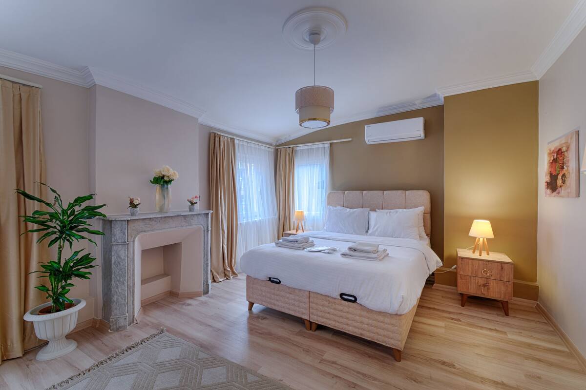 1 bedroom, premium bedding, individually decorated, iron/ironing board