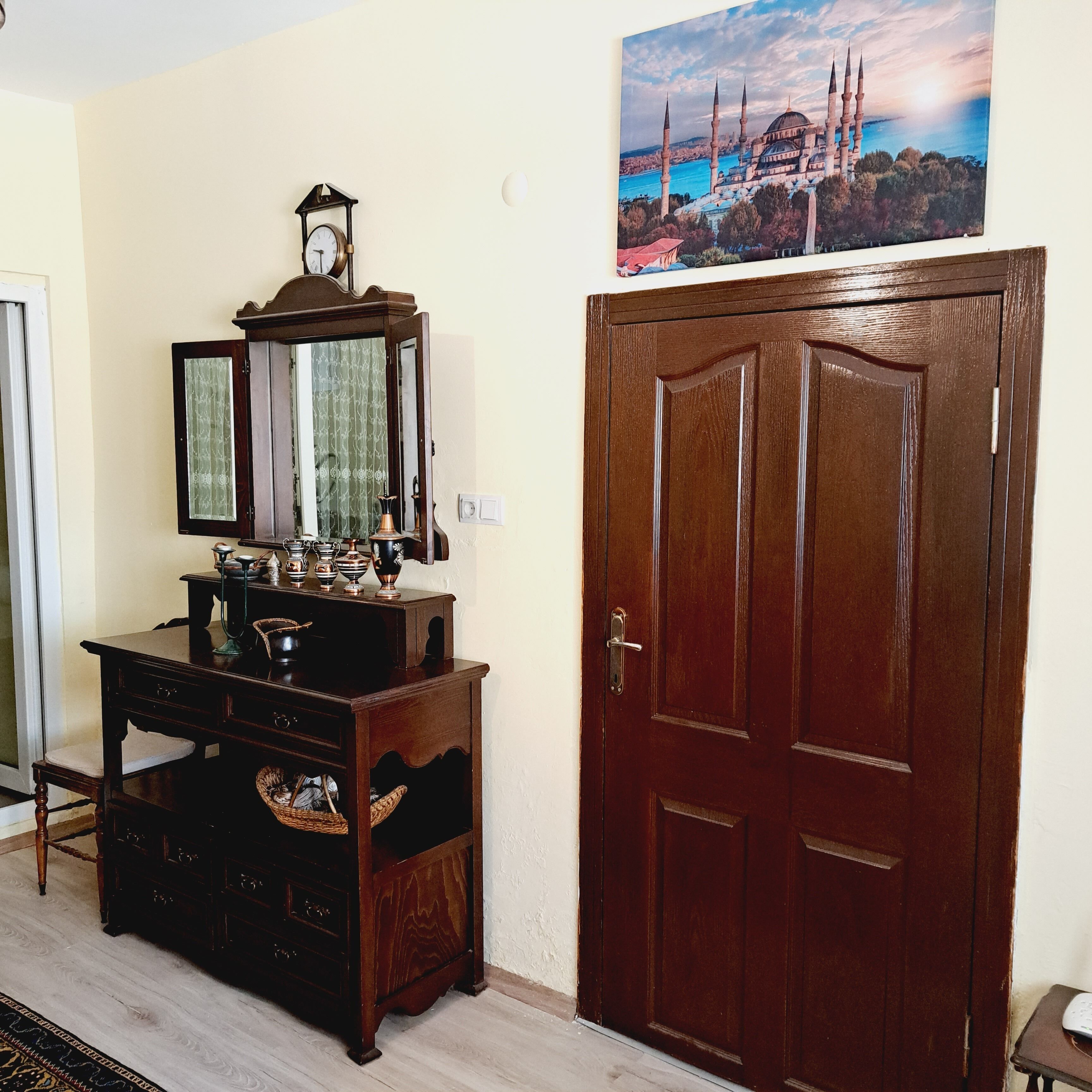 Classical Backyard Home-Exclusive House