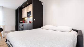 1 habitación y ropa de cama