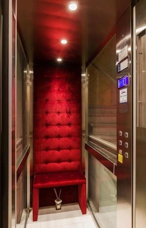 Elevator