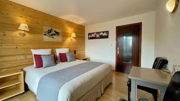 Panoramic Room | In-room safe, free WiFi, bed sheets