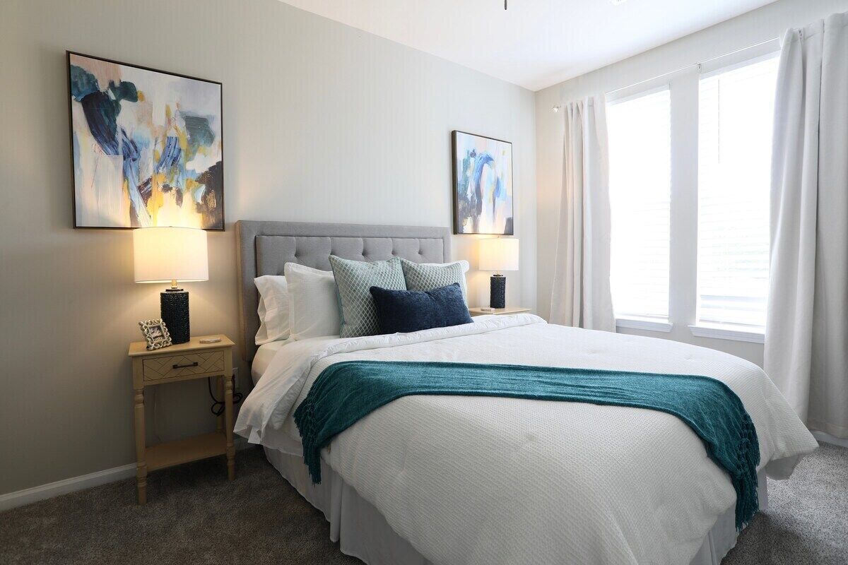 The Laura, Fall Season Sale!