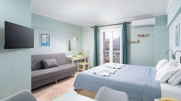 Studio | Pillowtop beds, in-room safe, laptop workspace, soundproofing