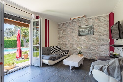 Maison Urt - Charmante maison avec piscine