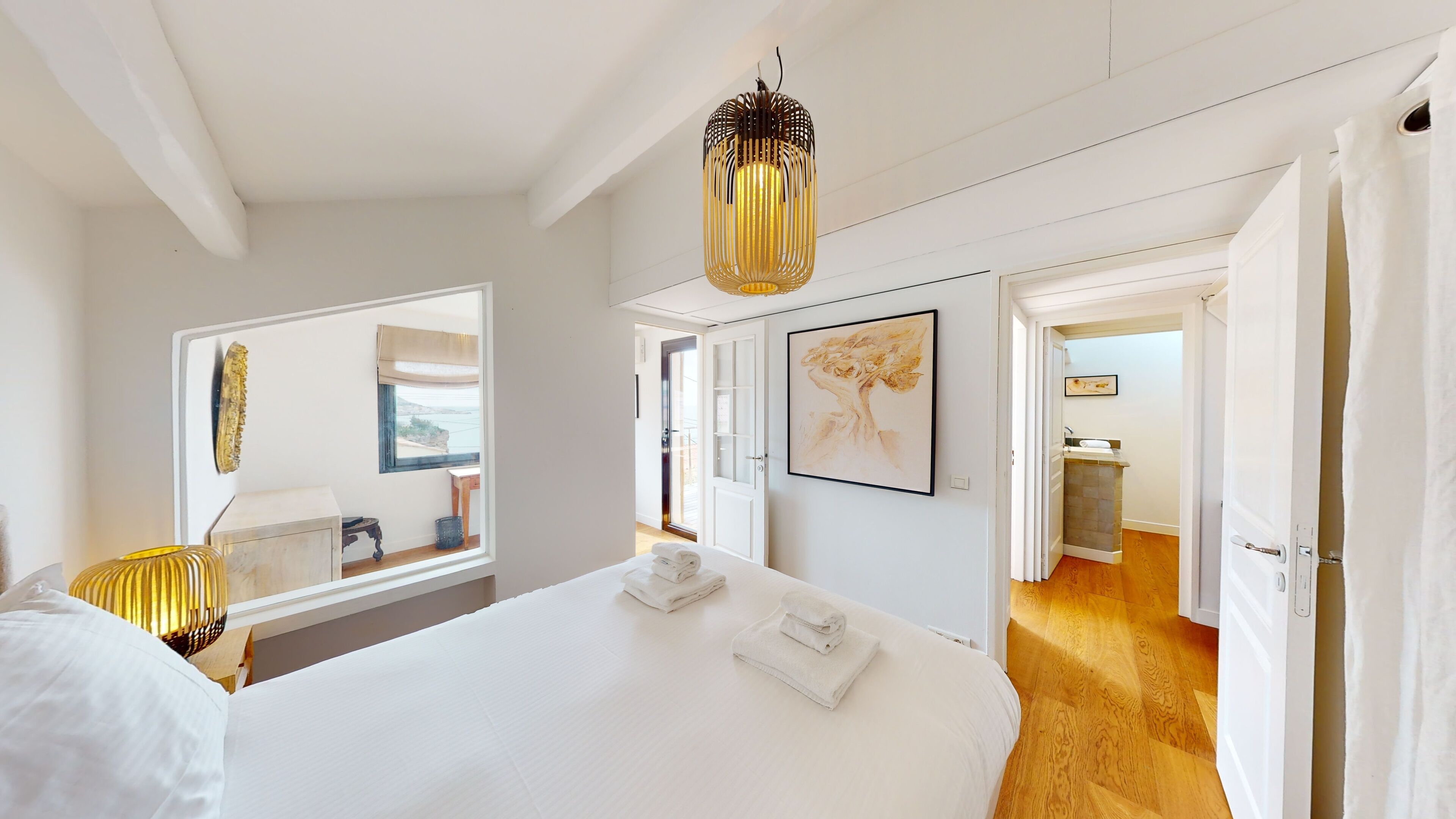 2 chambres, fer et planche à repasser, Wi-Fi gratuit, draps fournis