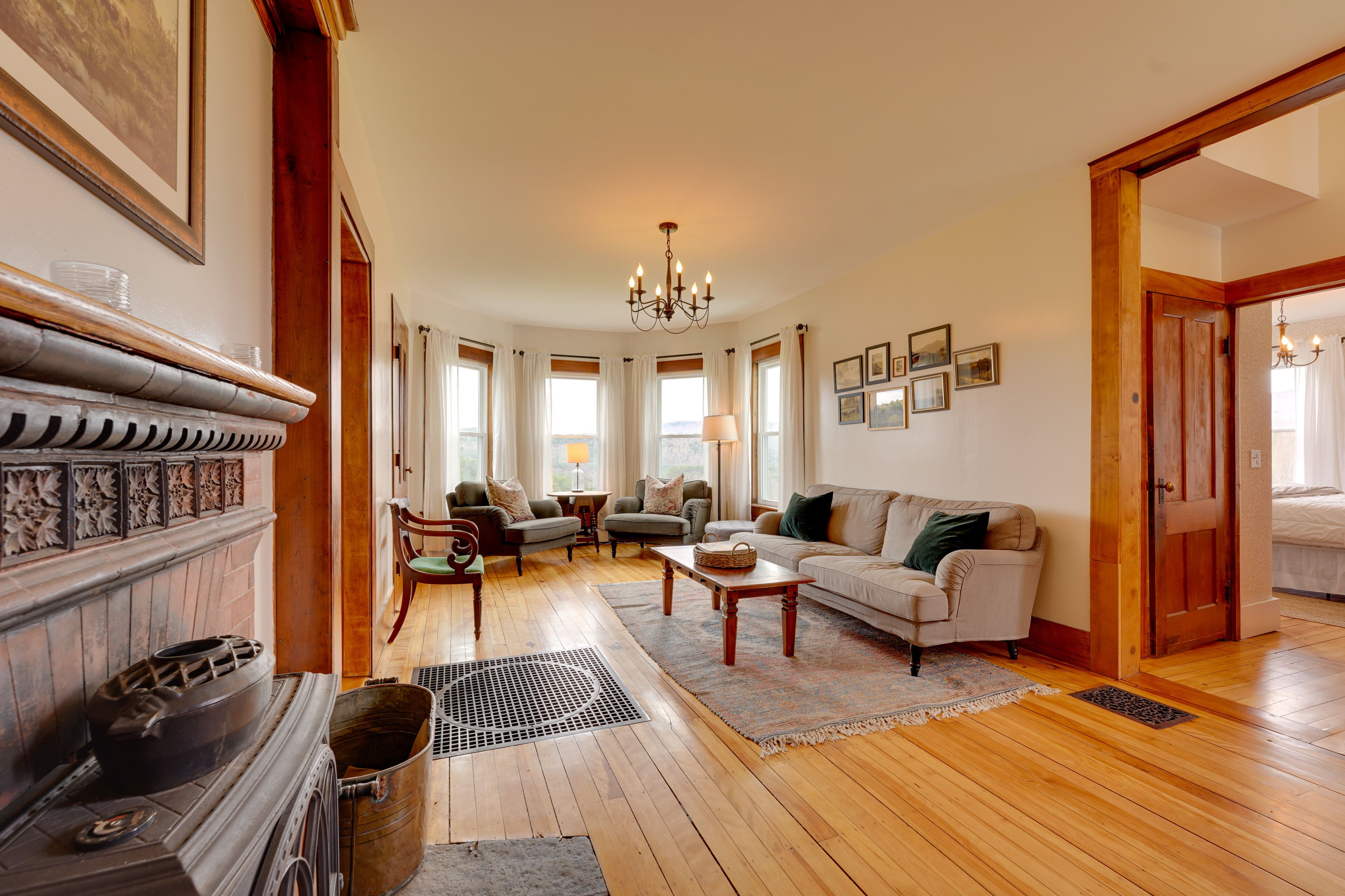 17-Acre Vermont Escape w/ Panoramic Mountain Views