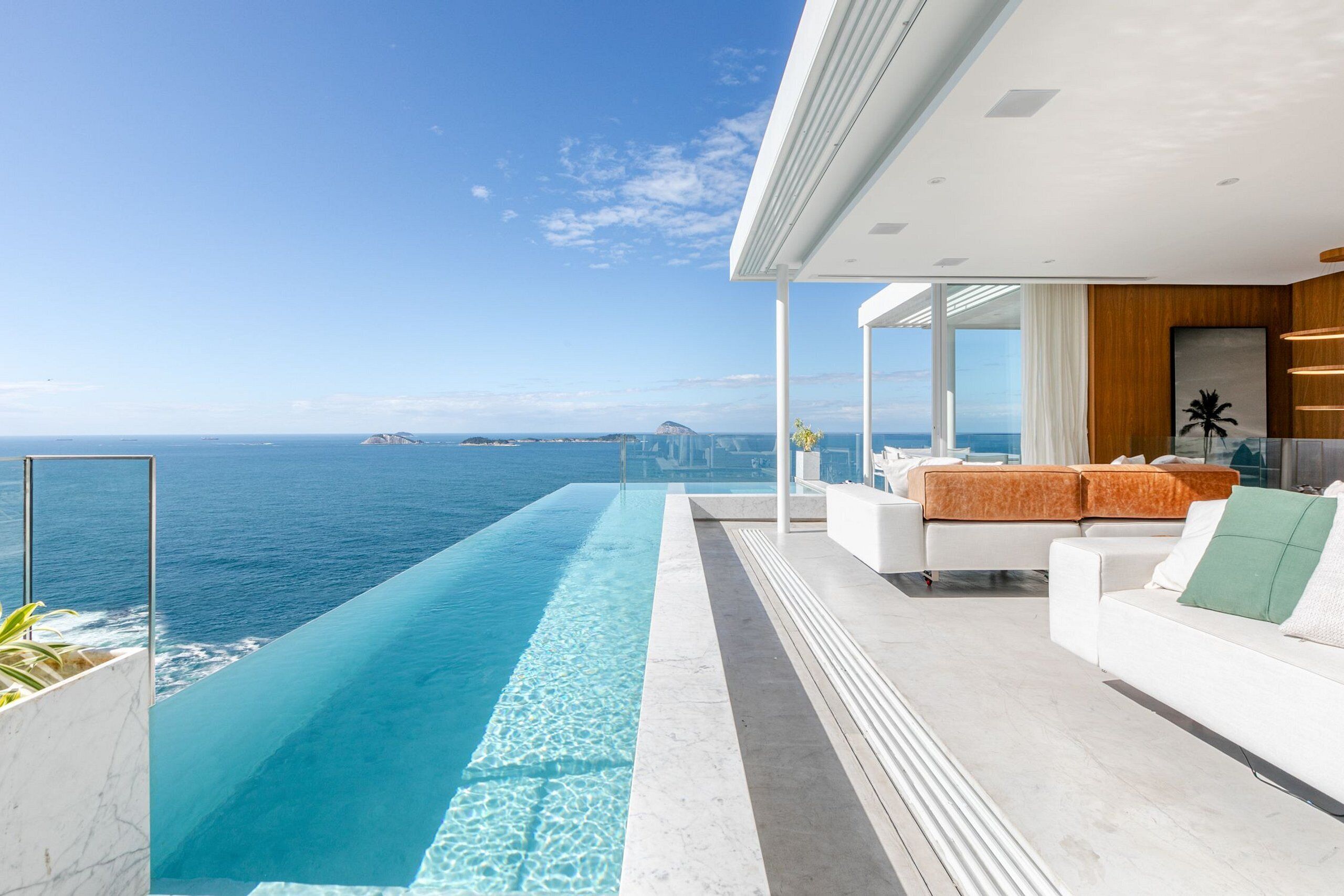 Penthouse with sea view in Vidigal - Vid001