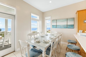 Dining - 4th of July week now available as a Friday or Saturday check in! (St. George Island)