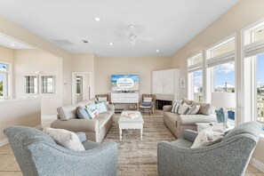 TV, DVD player - 4th of July week now available as a Friday or Saturday check in! (St. George Island)