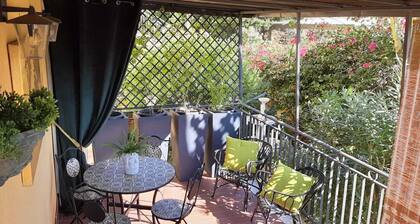 Apartment with private parking space and terrace