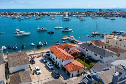 Spacious Historic Balboa Beauty