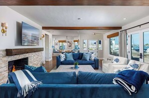 Smart-TV, peis og kontorer