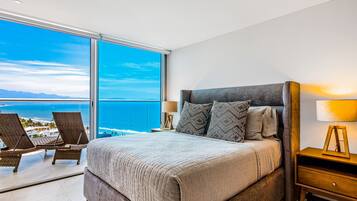 4 habitaciones, tabla de planchar con plancha, internet y ropa de cama