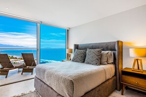 4 habitaciones, tabla de planchar con plancha, internet y ropa de cama 