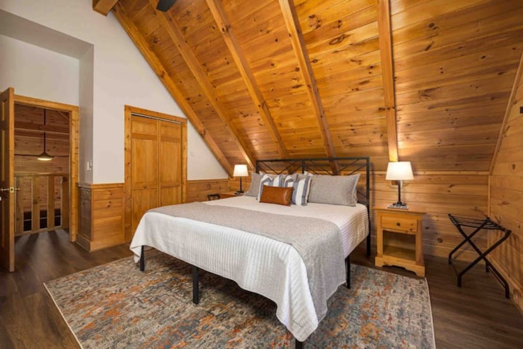 Timber Trace-new Reno-spacious-close to parkway