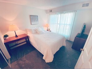 3 bedrooms, desk, iron/ironing board, travel cot