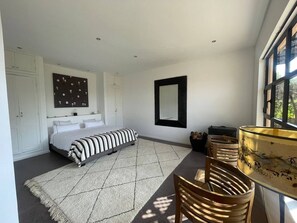 5 chambres, Wi-Fi, draps fournis