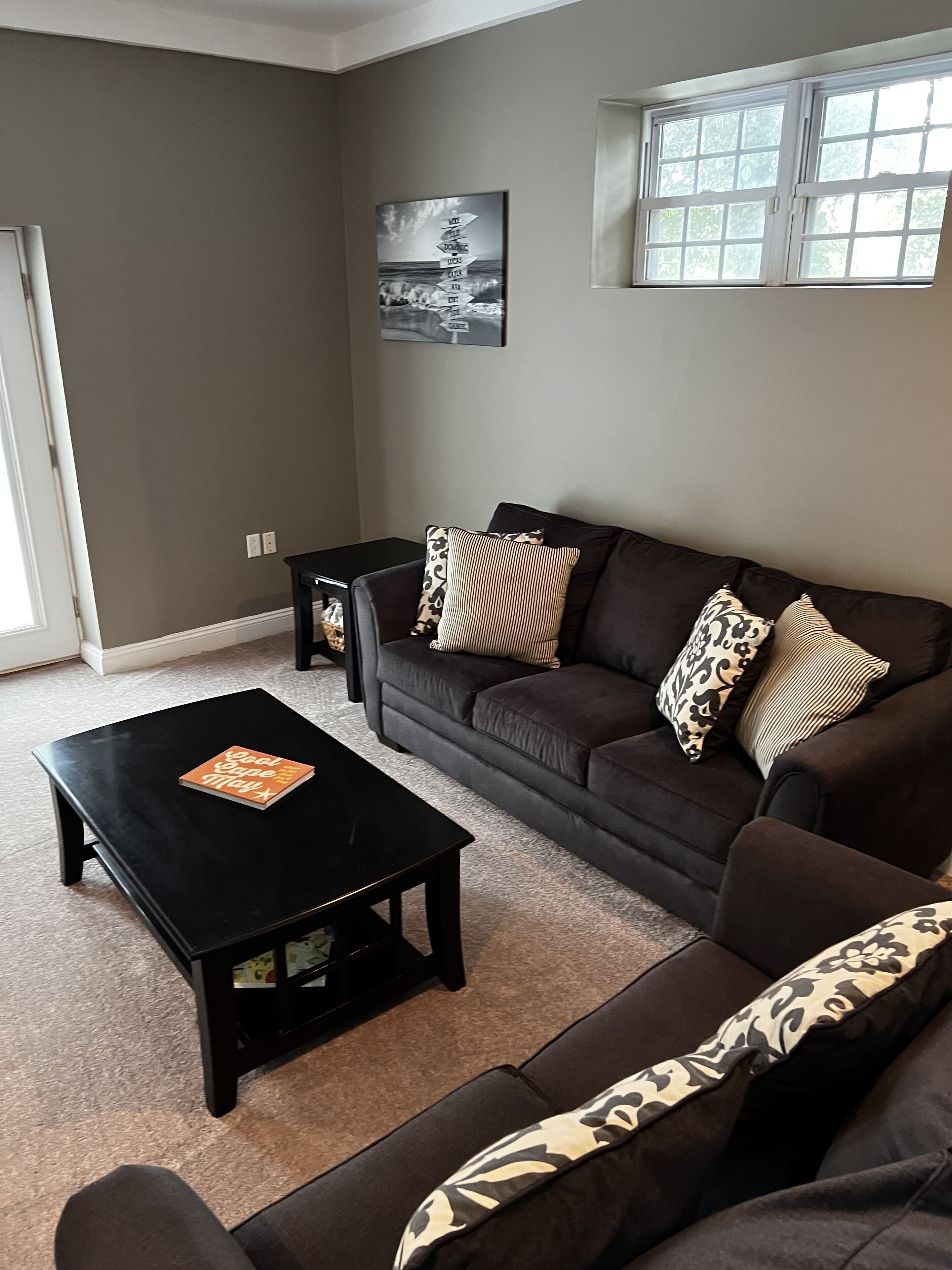 3 bedroom Cape May pet friendly, walking distance to winery, brewery and more 