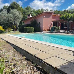 Piscina externa