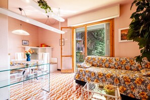 TV - Appartamento-EUCALIPTO APARTMENT-Affitti Brevi Ita (Rapallo)