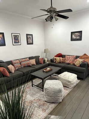 تلفزيون ذكي