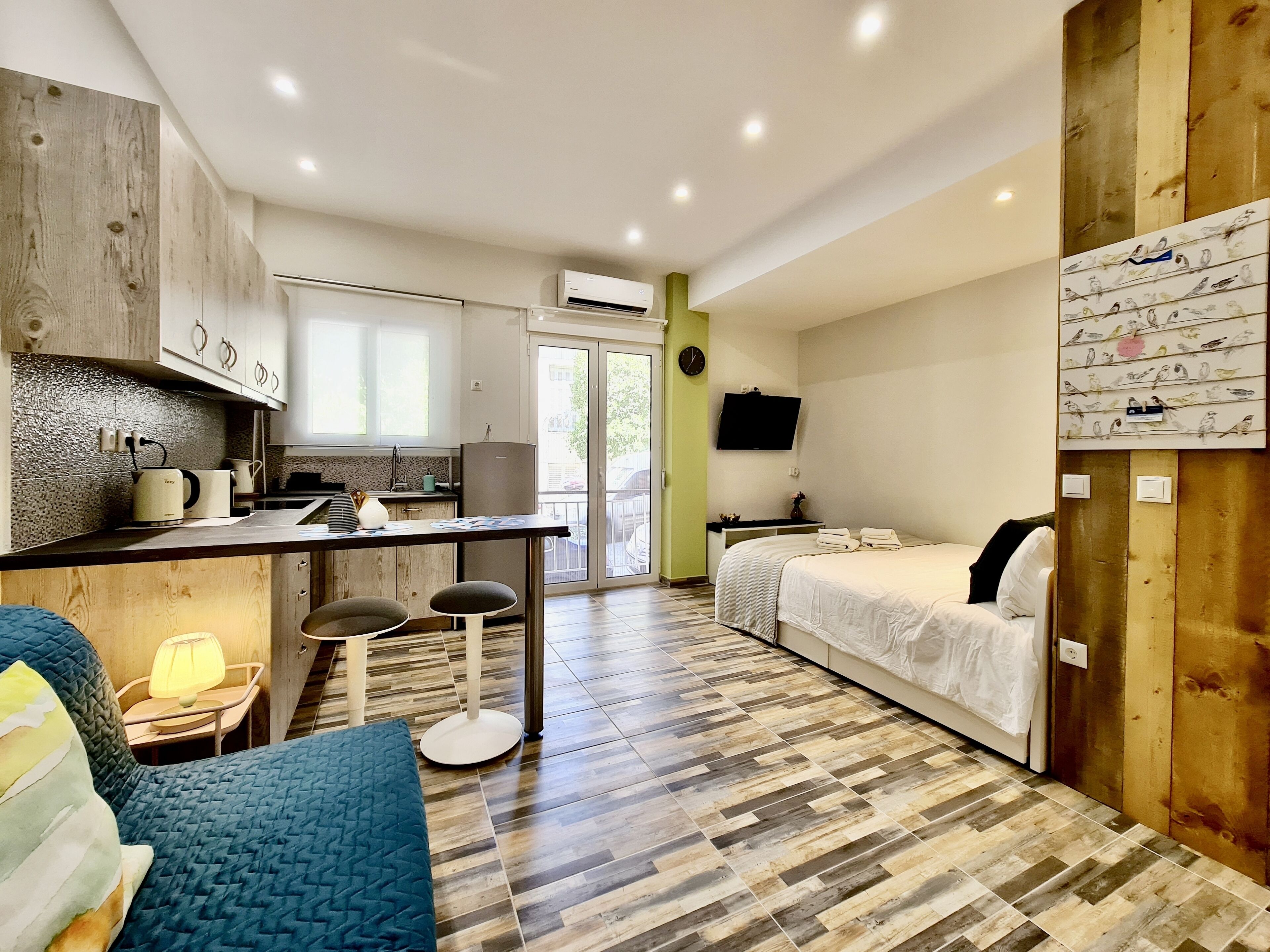 1 bedroom, desk, iron/ironing board, free WiFi