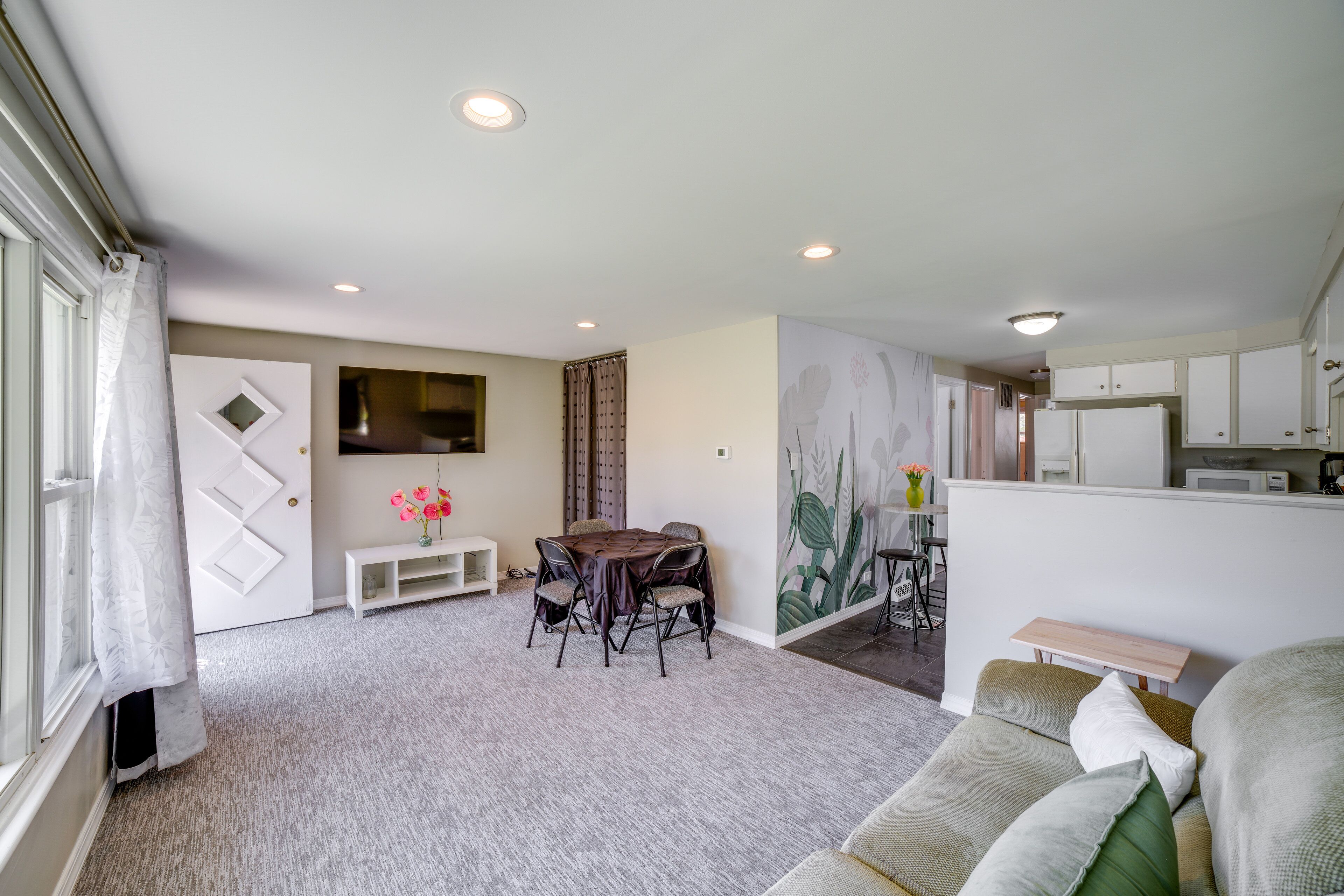 Chicago Escape Near Navy Pier & Shedd Aquarium!