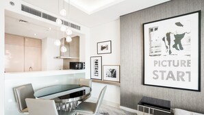 Unclassified image, 2 of 27, button - Luxury 2bedroom With Spectacular Burj Views (Dubai)