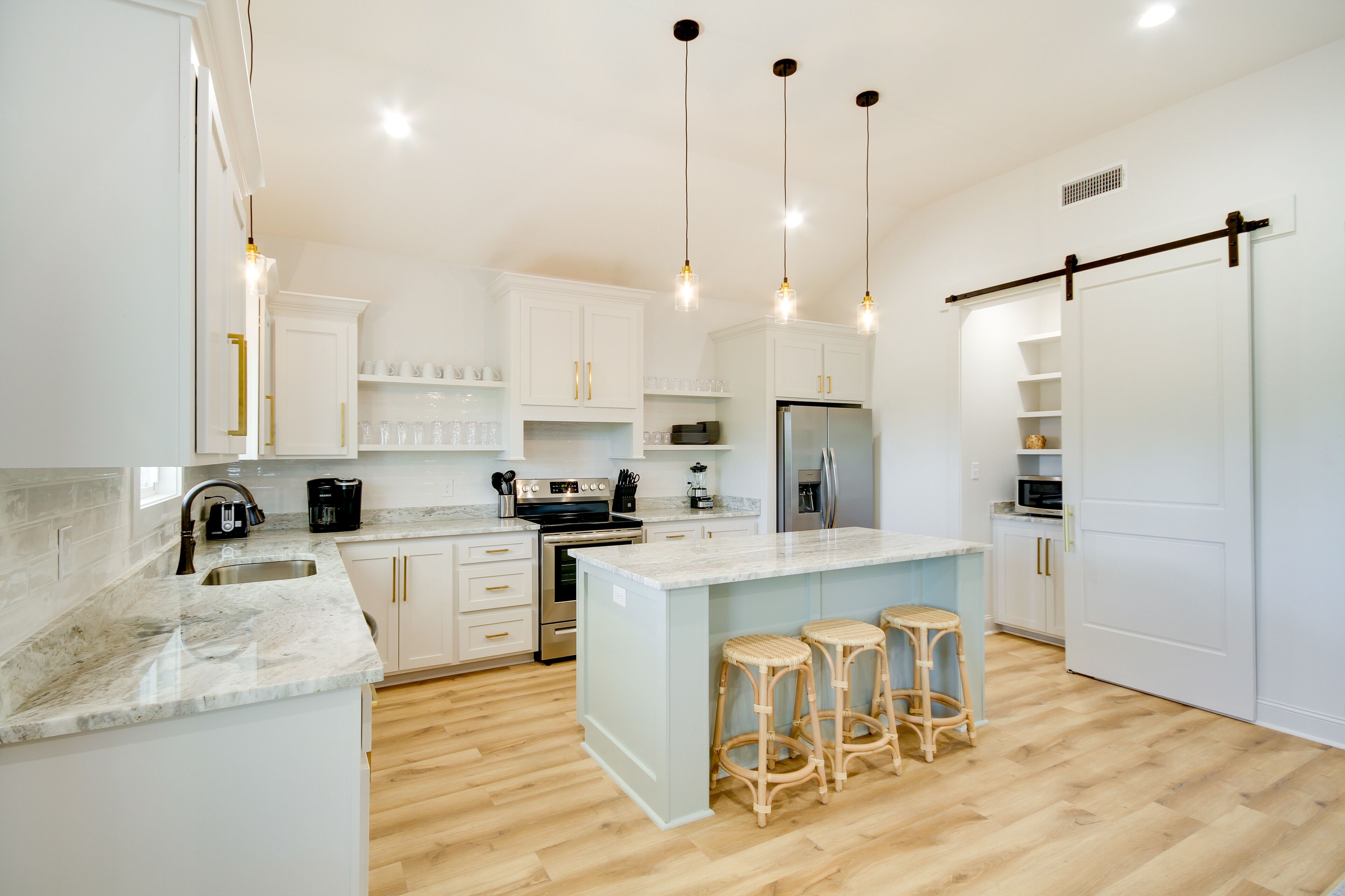 Lovely Bay St Louis Retreat w/ Dock & Canal Access