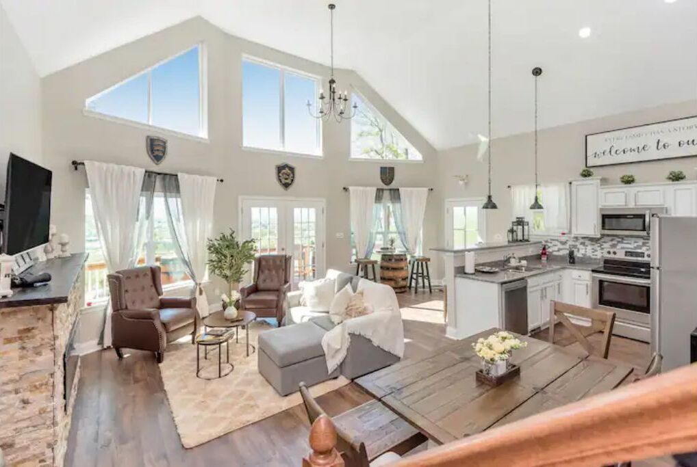 The Vineyard Cottage * Mountain Views