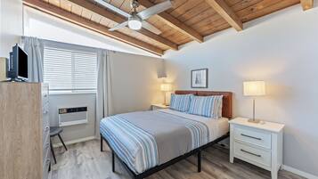 1 chambre, fer et planche à repasser, lit parapluie, Wi-Fi gratuit