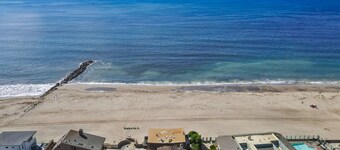 Beach Loft Steps From the Sand 32