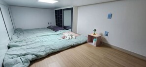 1 室のベッドルーム