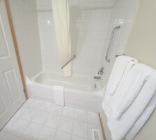 Bañera con ducha, cabezal de ducha tipo lluvia